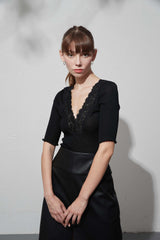 JUDY SEAMLESS LACE TOP